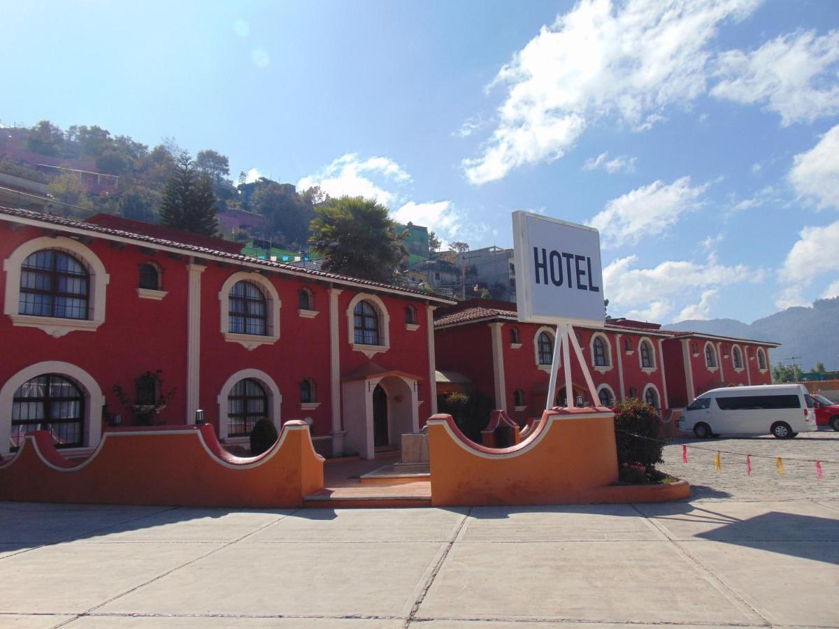 ホテル La Casa De La Abuela San Cristóbal de Las Casas エクステリア 写真