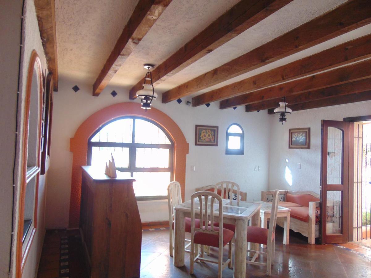 ホテル La Casa De La Abuela San Cristóbal de Las Casas エクステリア 写真